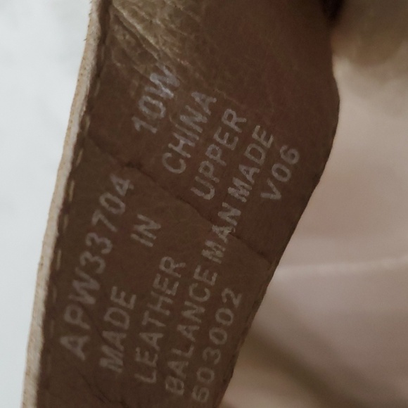 Rockport Beige Leather Upper Side Buckle Sandals Women's Size 10 Wide - Picture 12 of 12